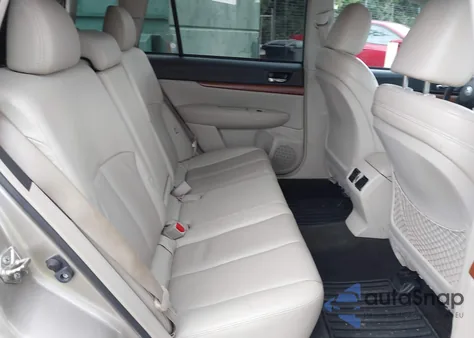 2014 Subaru Outback 2.5I Limited z USA, uszkodzony, nr VIN 4S4BRCLC4E3291478